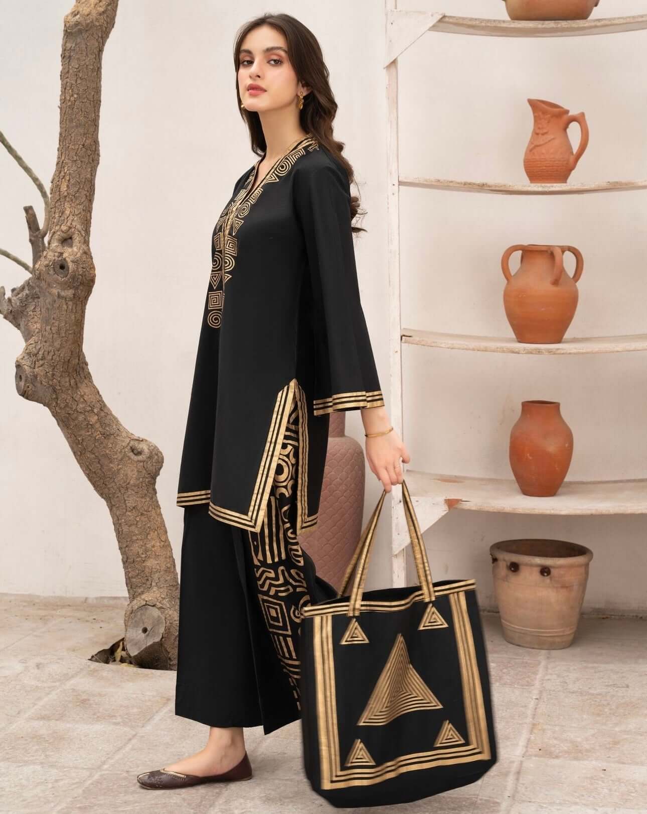 ARCANE THREADS- WITH PRINTED BAG 2pc